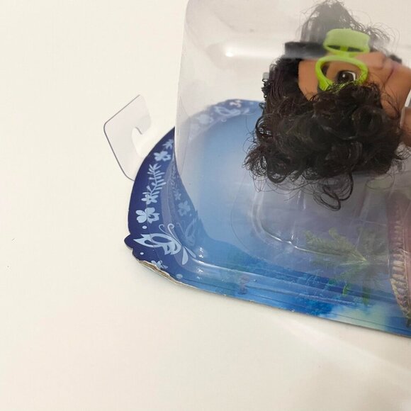 Jakks Disney Encanto Mirabel Madrigal Fashion Doll - Picture 10 of 15